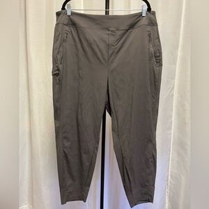 Athleta Trekkie North High Rise Jogger in Dark grey | size 18